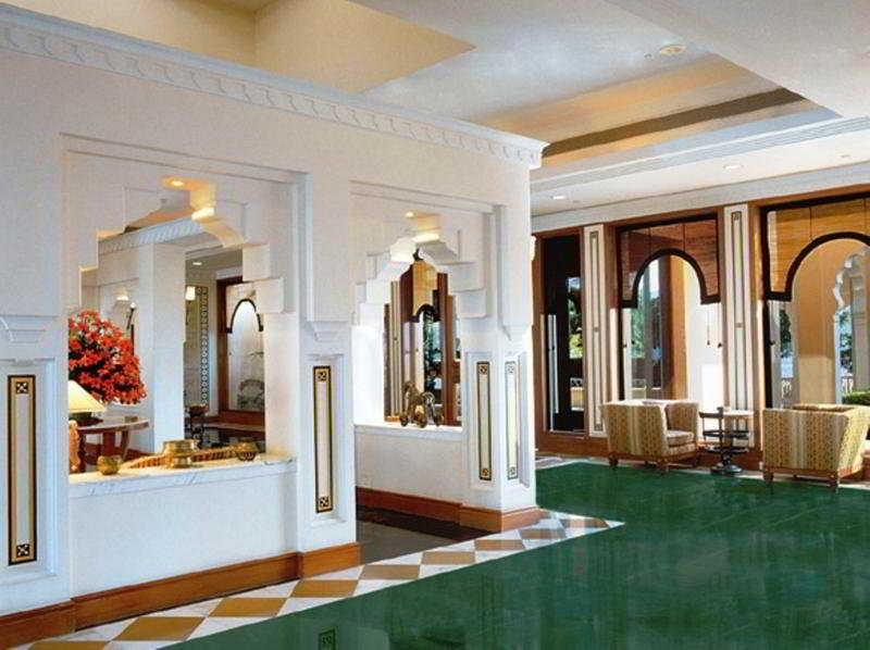 Trident Jaipur Hotel Interior photo The lobby of the Taj Bengal